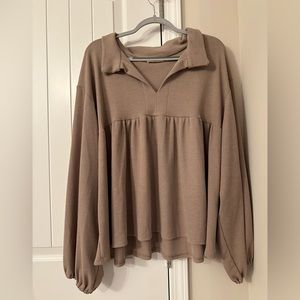 Collared babydoll boutique top
